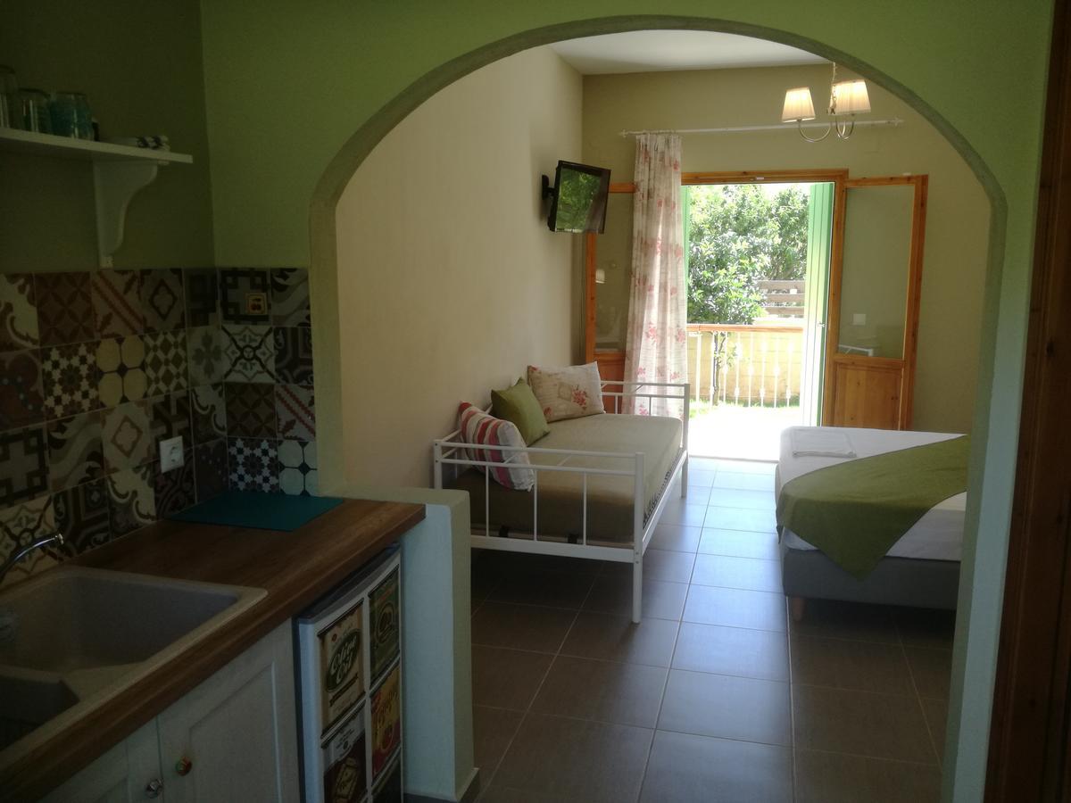 Kallisti Seaside Studios Skopelos Agnontas Habitación foto